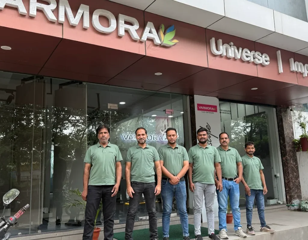 Samriddhi Tiles showroom team group photo – tiles showroom in Indore – Varmora tiles Indore